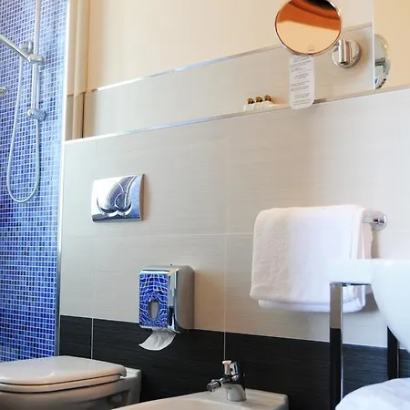 Caribia Pinarella Hotel 3*