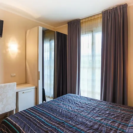 Caribia Pinarella 3* Τσέρβια