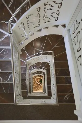 Caribia Pinarella Hotel 3*