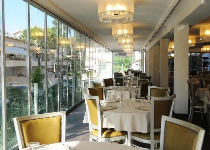 Hotel Caribia Pinarella