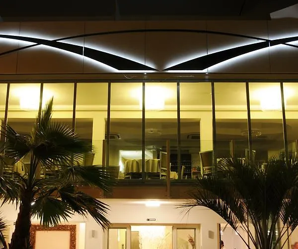 Caribia Pinarella 3* Cervia