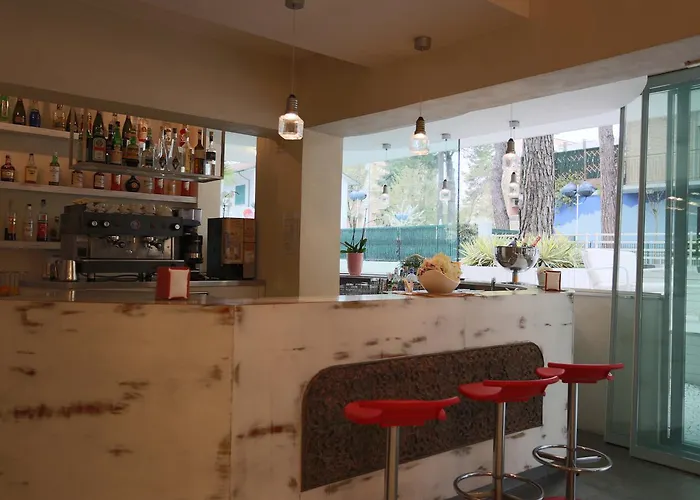 Caribia Pinarella Hotel 3*