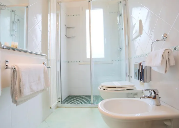 Caribia Pinarella 3*