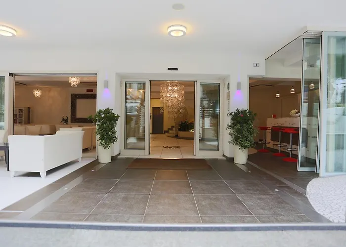 Hotel Caribia Pinarella