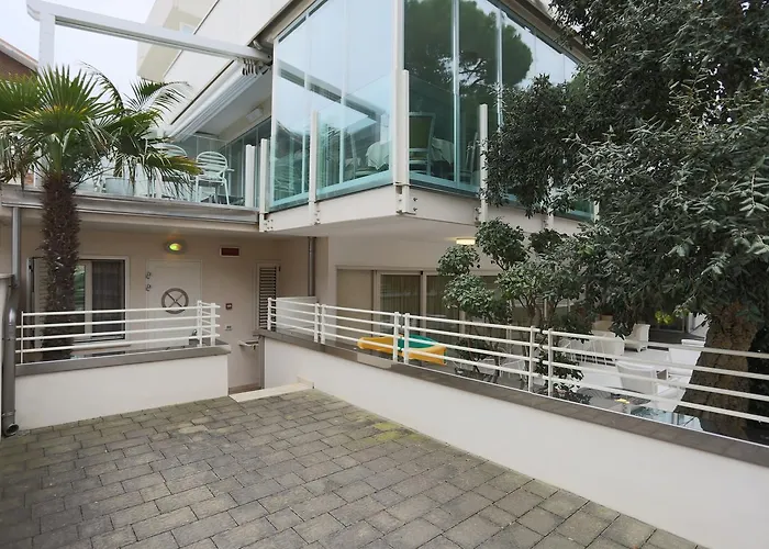 Caribia Pinarella 3* Cervia